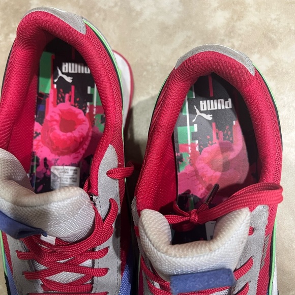 Puma Future Rider Double Berry Women’s 8.5 EUC Sneaker Colorful Pop - Picture 2 of 6